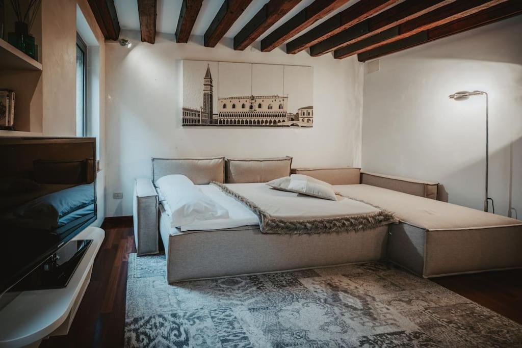 2 Min Da Piazza San Marco L-Home Venedik Dış mekan fotoğraf